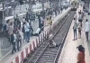 Railway-accident-averted-ambernath-hero-saves-man