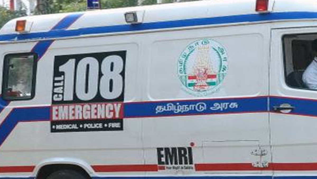 Pregnant women baby boy born in 108 ambulance