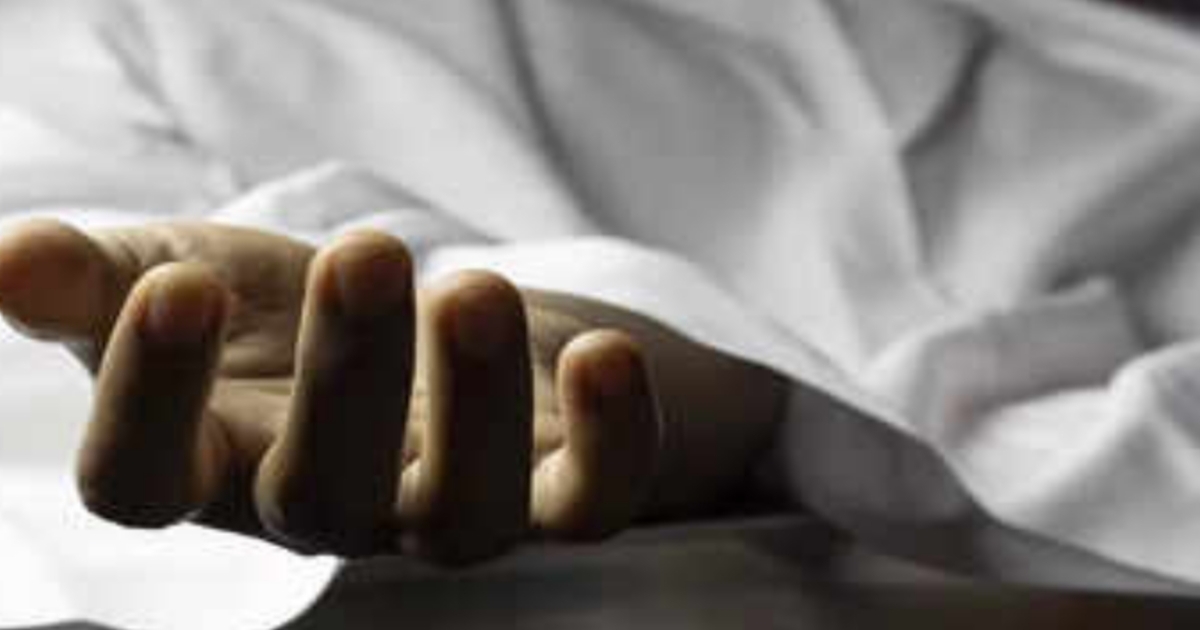 9-year-old-kid-died-because-of-drinking-acid-mother-car