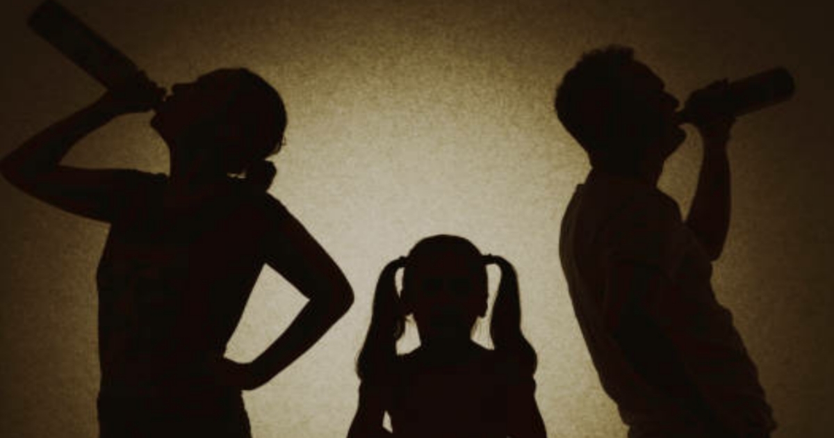 alcoholic-parents-abusing-their-9-year-old-kid-shocks-m