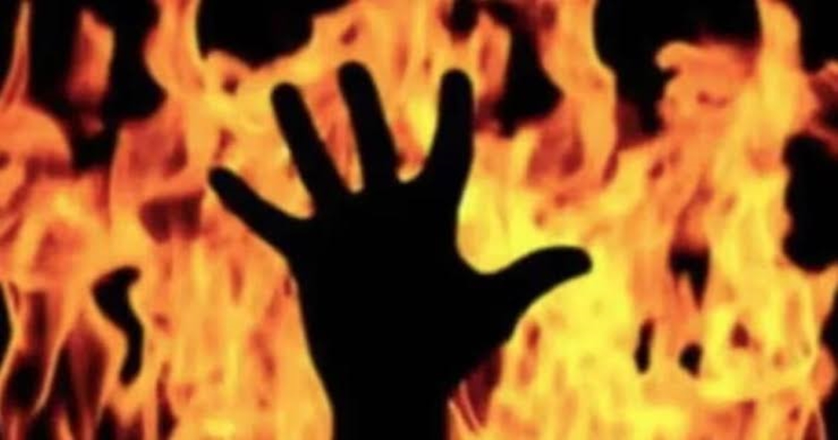 woman-burnt-to-death-for-refuse-to-speak