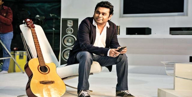 AR Rahman singing with his daughters
