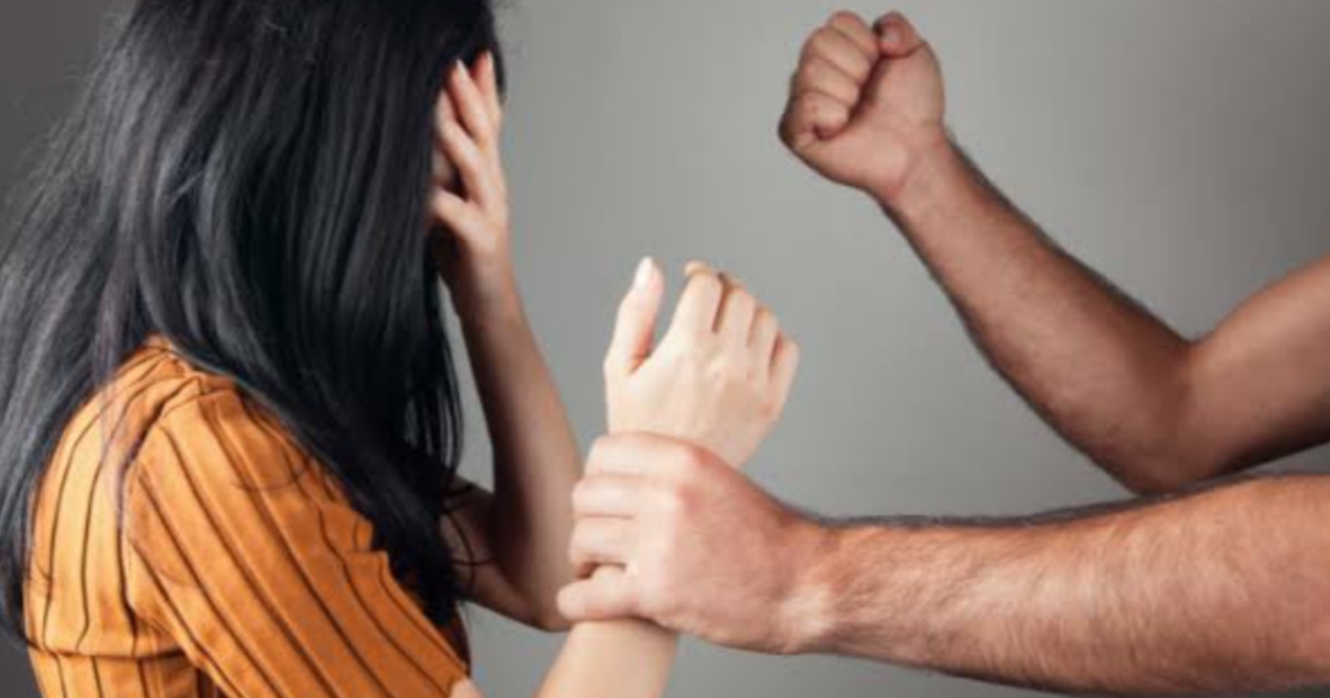 kerala-high-court-suspends-a-judge-for-sexually-abusing