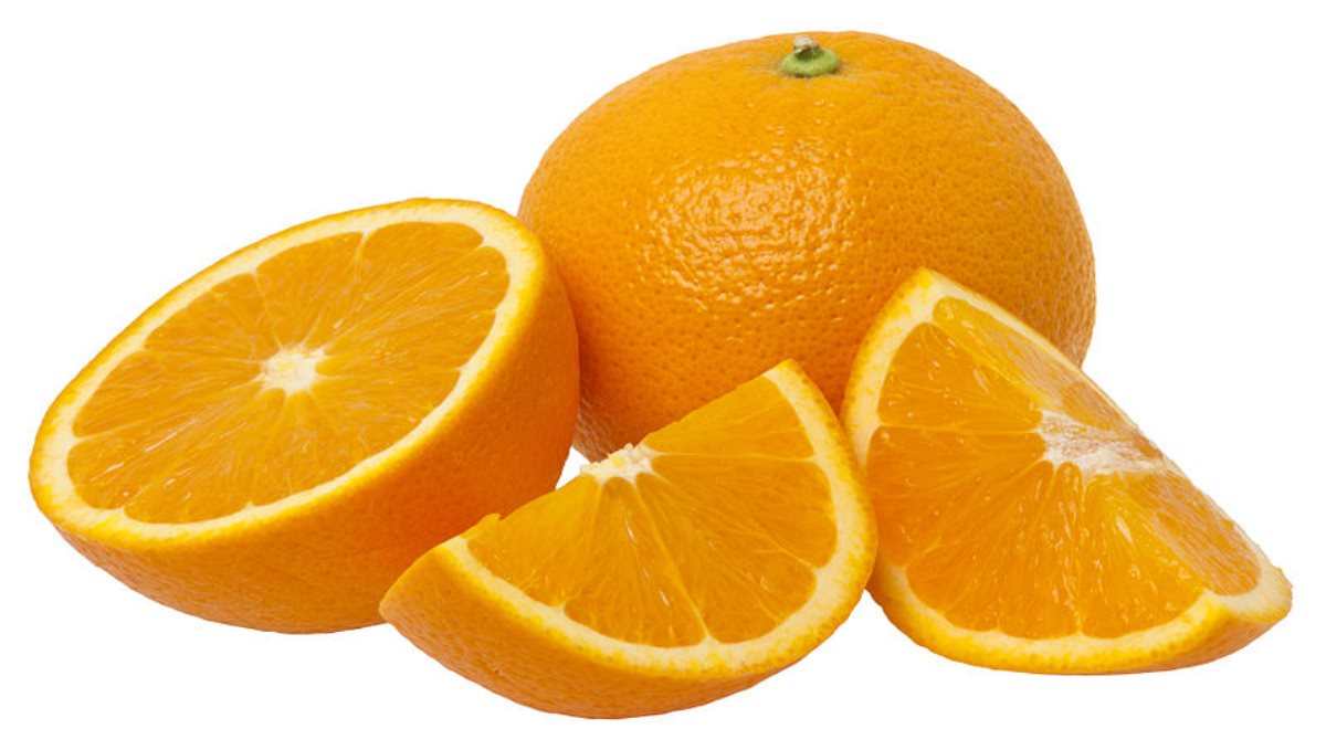 Four Men Get Mouth Ulcers after Eating 30 Kg Oranges at Airport