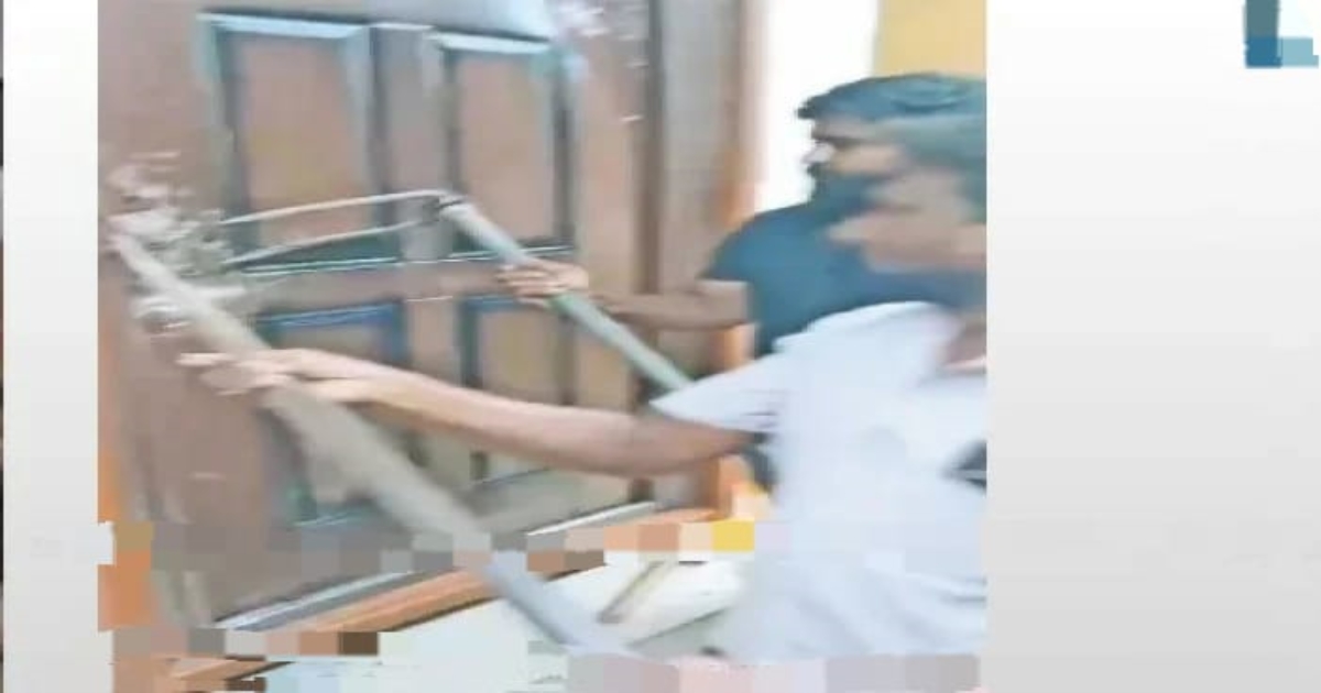 coimbatore-boy-locks-mother-out-gas-stove-drama