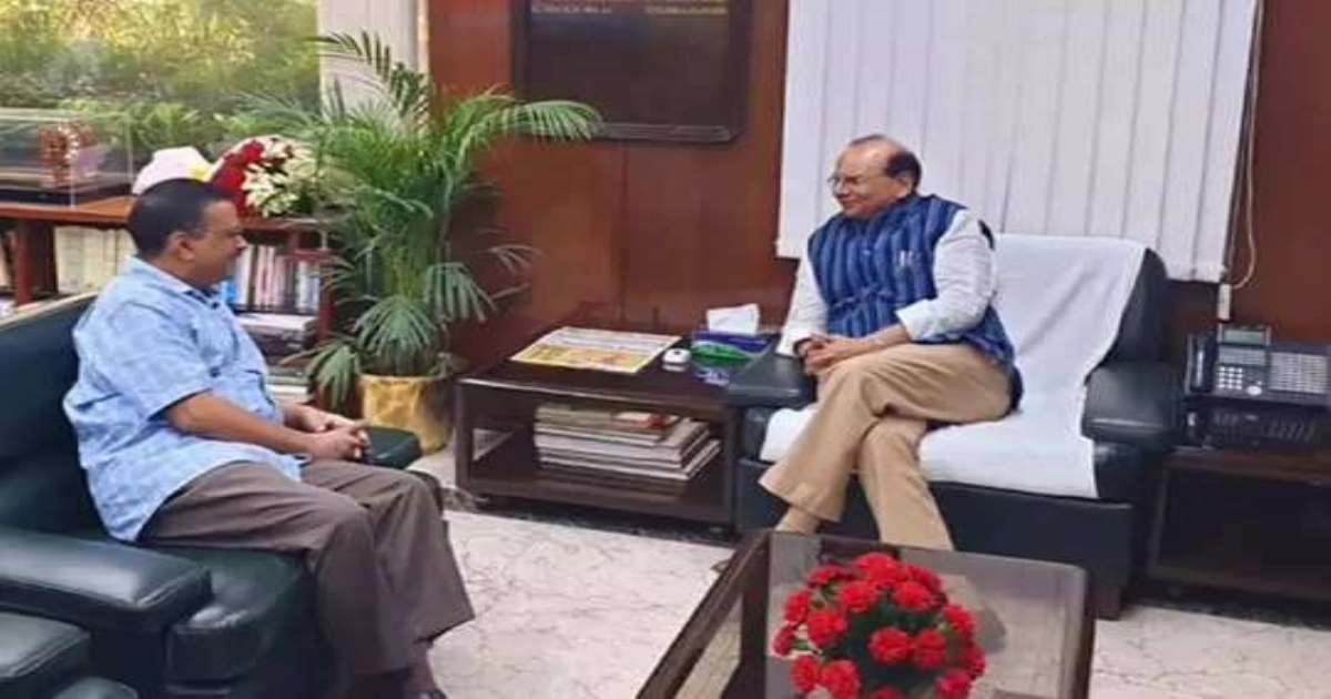 Aravinth teasing tweet for delhi governor