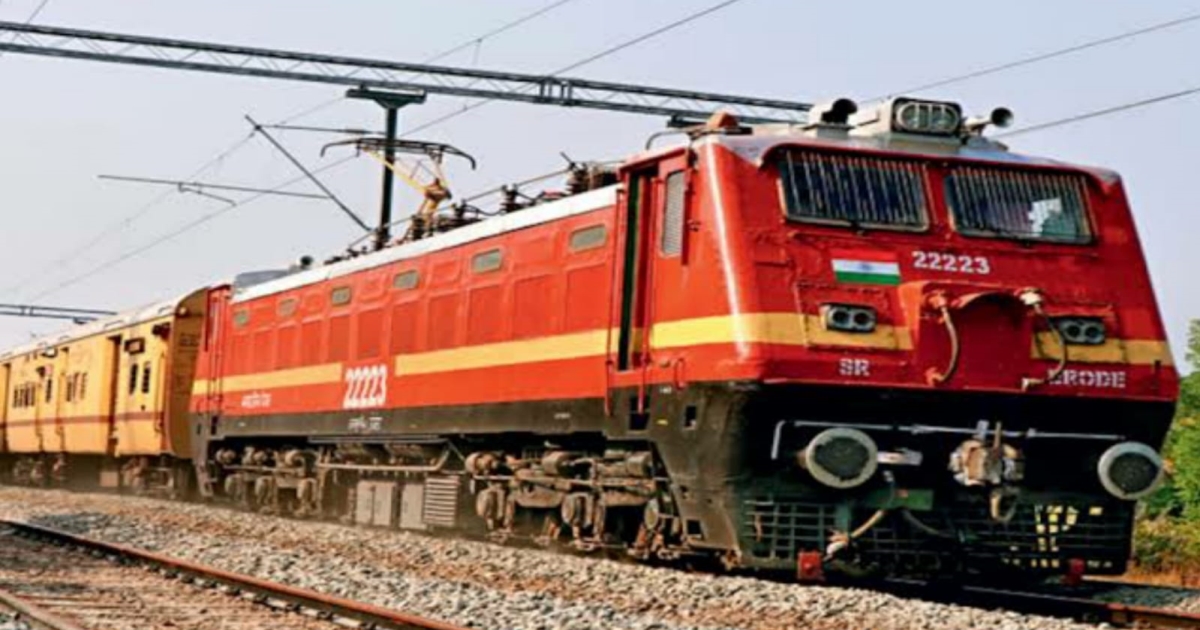 driver-commits-suicide-by-jumping-into-train-emotional