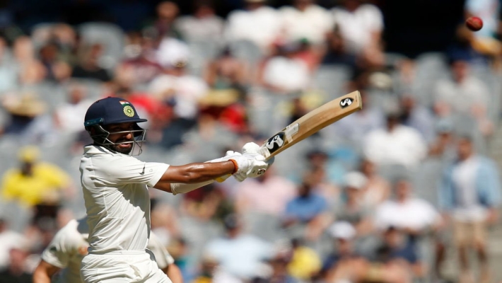 ind vs aus 3rd test melborn good score 215