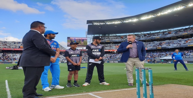 india won the toss and field first