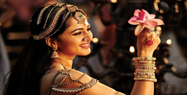 anushka-shetty-is-the-richest-actress-in-telugu