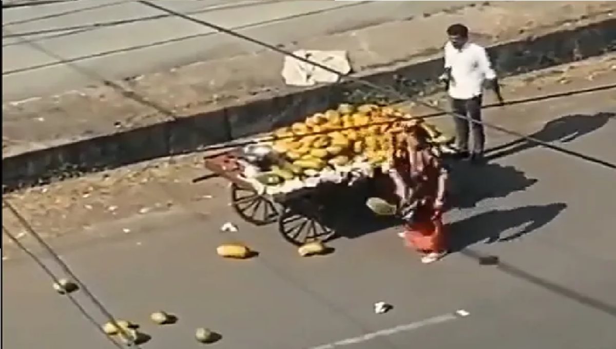 Madhya Pradesh Bhopal University Lecturer Attacked Fruit Shop Shocking Video Goes Viral 