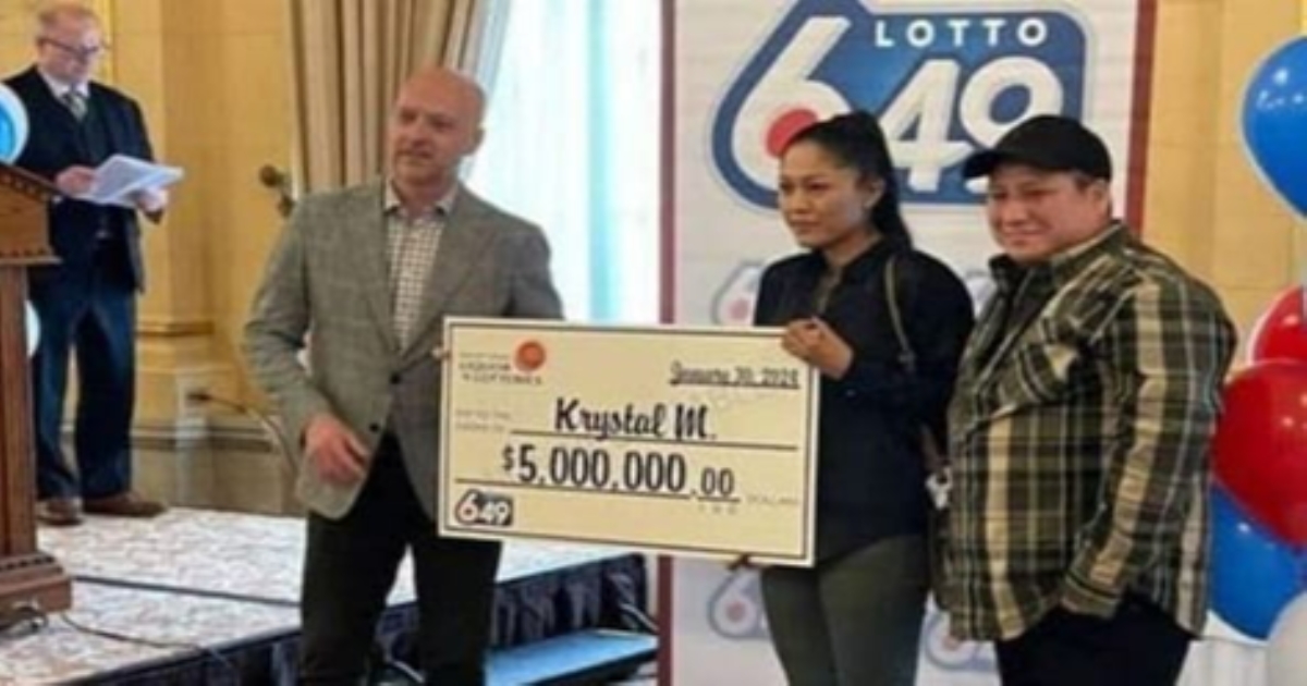 in Canada a Girl elope with Affair man with Lover's Rs 30 Crore INR Money