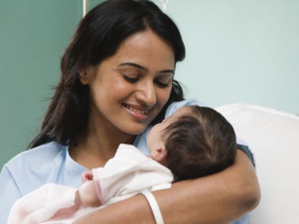 actress-kalyani-blessed-with-baby