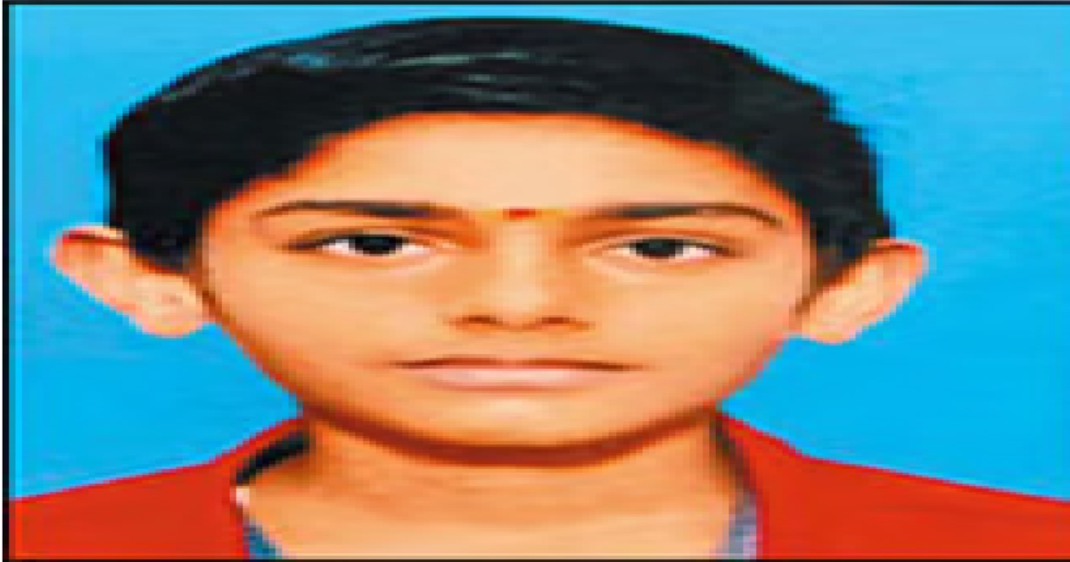 Tamil Nadu School Student Dies After Falling From Overcrowded Government Bus While Travelling on Footboard