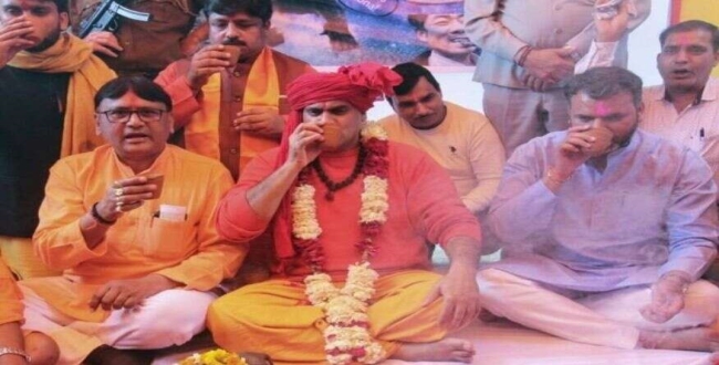 Hindu maha saba members drunk cow urine to cure corono