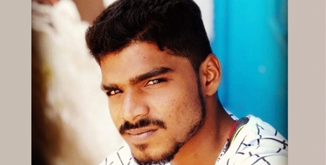 Young boy cheated girl through Facebook love