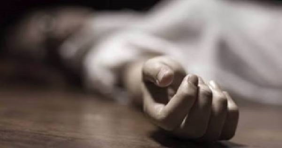 Women dead body in thiruvannamalai land