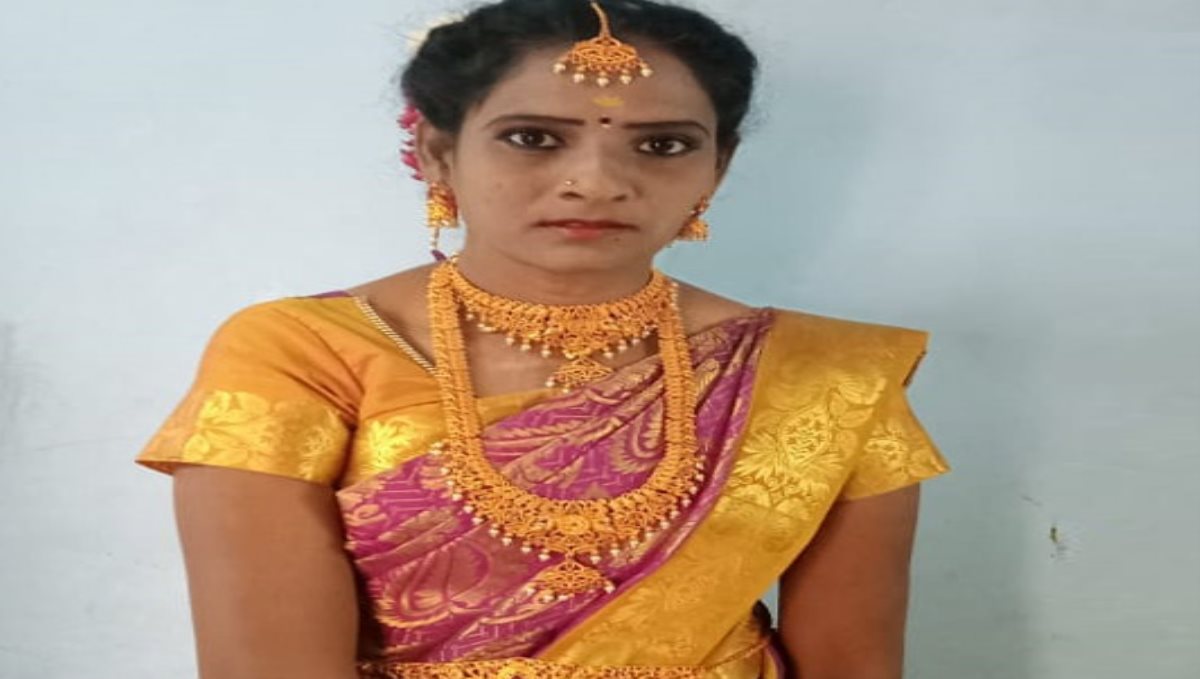Dharmapuri Palacode Woman Suicide After Marriage within 15 Days Died