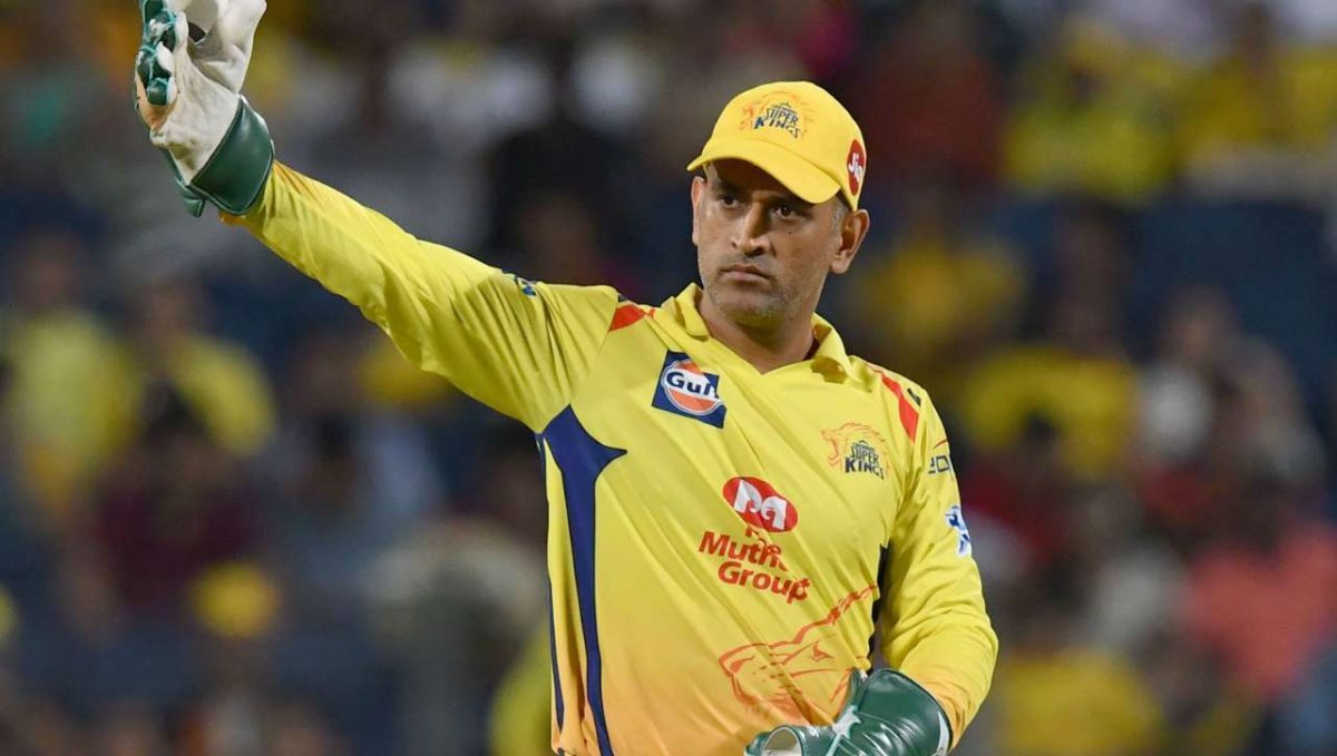 Dhoni reaches first player who played 200 ipl t20 matches