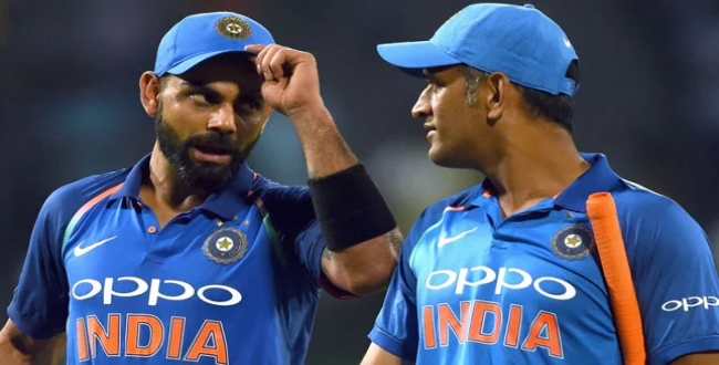 viratkholi-shocked-dhoni-surprise-six-video