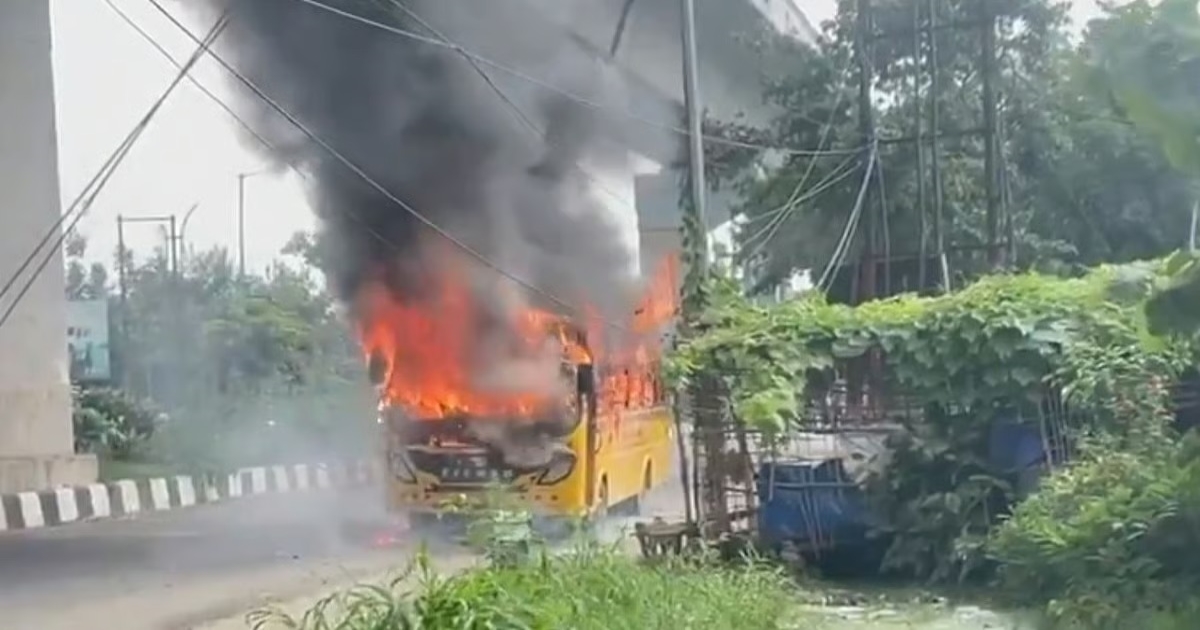 meerut-school-bus-fire-incident