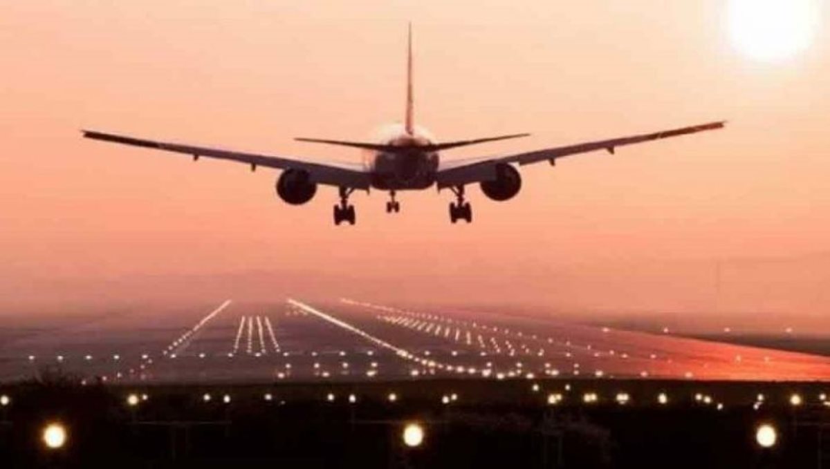 Goa to Mumbai Flight Business Man Salman Khan Rupture Mid Air Standing Doorstep 