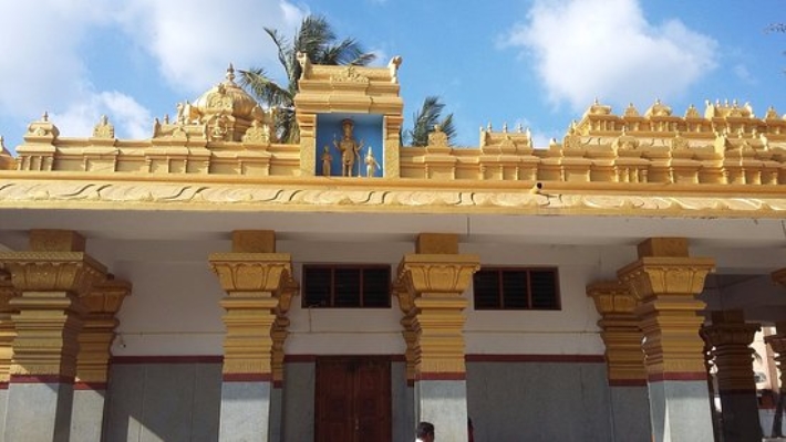 hasanahampa-amman-kovil-karnadaka