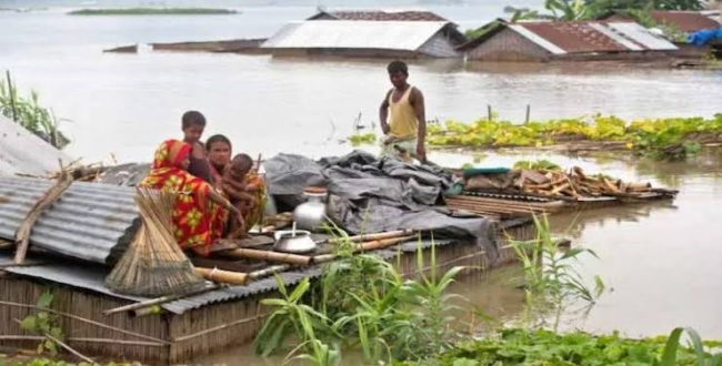 akshay-donate-1-crore-for-flood-rescue