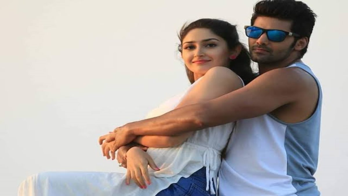 Actress sayyeshaa latest photo 