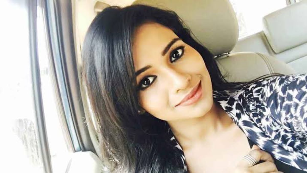 Actress leesha eclairs dance video