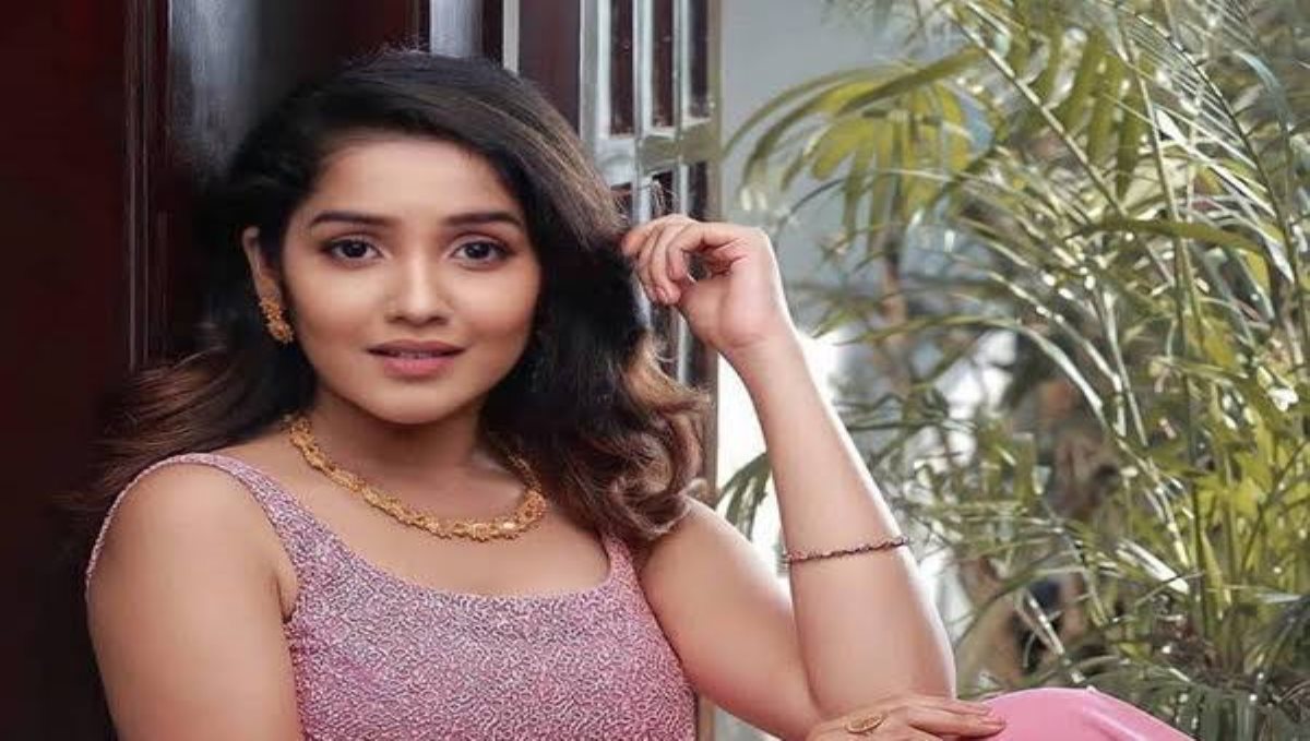 Anika latest photoshoot viral