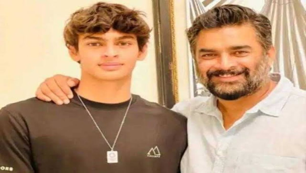 actor-madhavan-son-vedanth-new-record-in-swimming