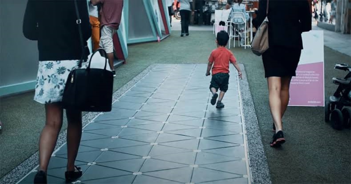 japan-electricity-from-walking-2025