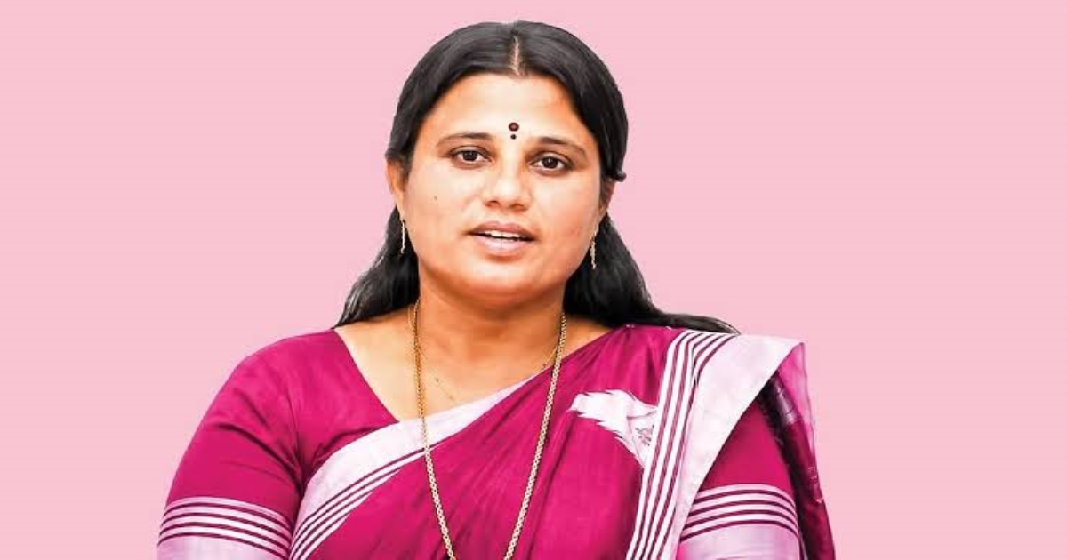 minister-car-accident-kattankulathur-youth-killed