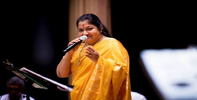 singer-chitra-shared-video-for-independence-day