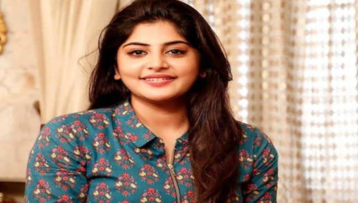 Actress manjima mohan latest pic