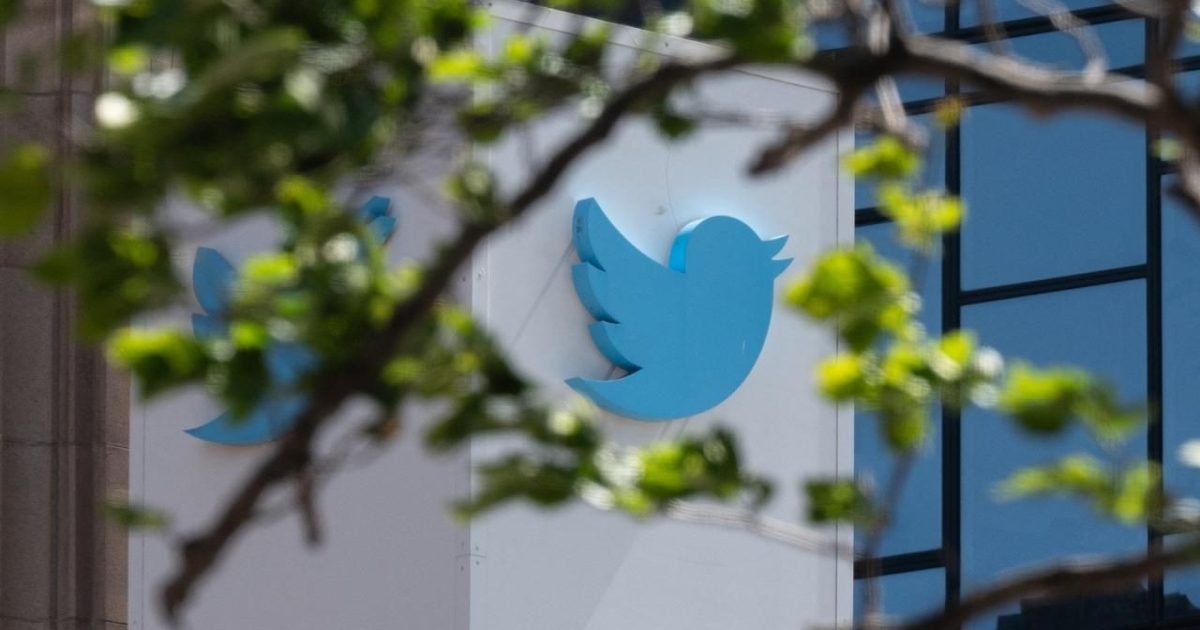Twitter announced workers came with toilet papers