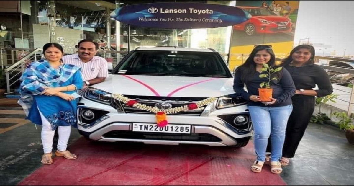 Bigg Boss archana family buy a car 