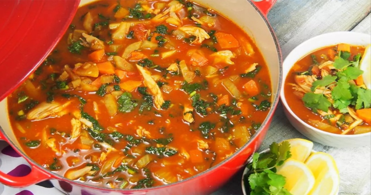 How to prepare chicken vegetable soup 