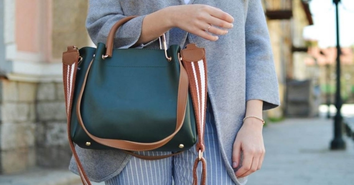 notice-this-7-points-while-buying-handbag
