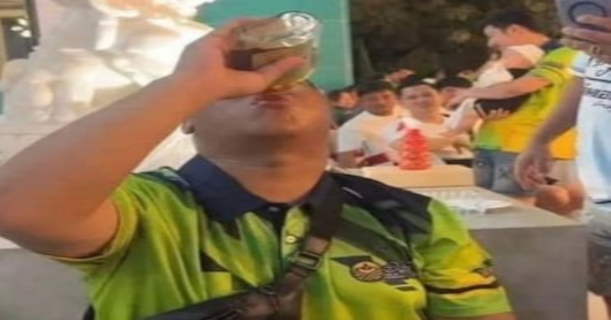   in Thailand a Man Drinks Whisky Dies 