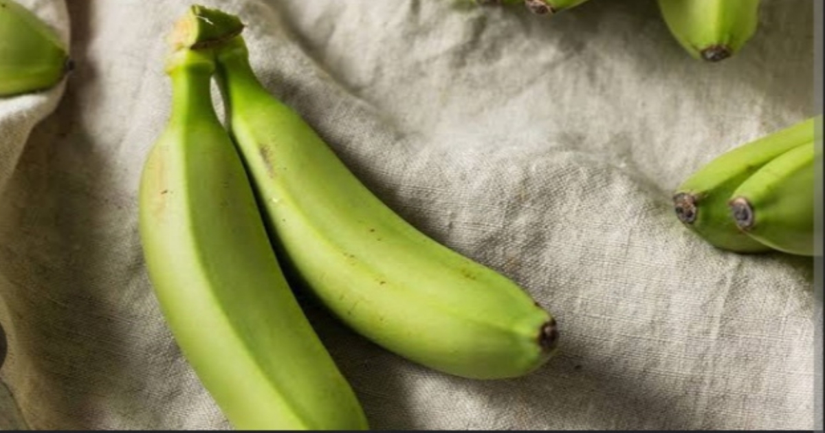 health-benefits-of-eating-raw-banana