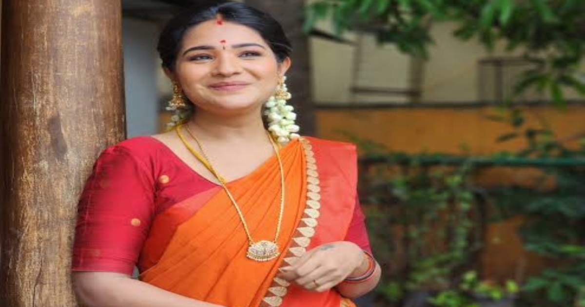 Actress saranya thuraadi talk about her surname meaning 