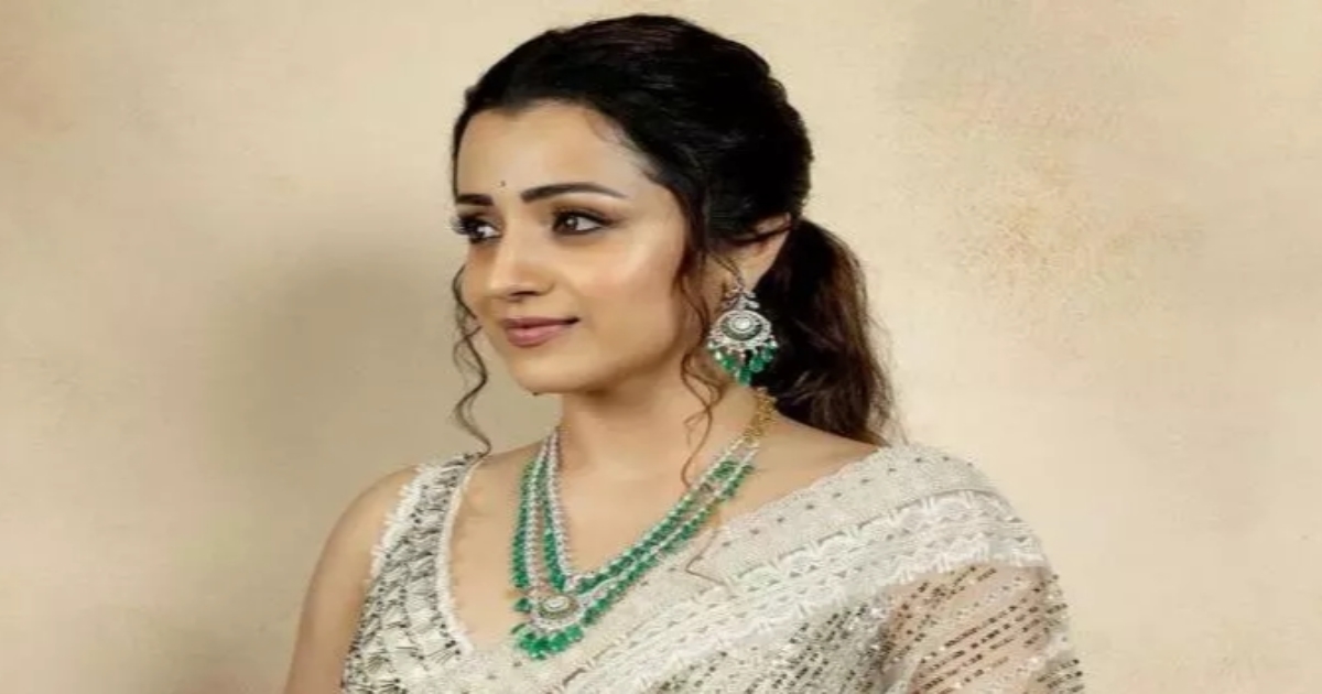 actress-trisha-pet-dog-birthday-celebration