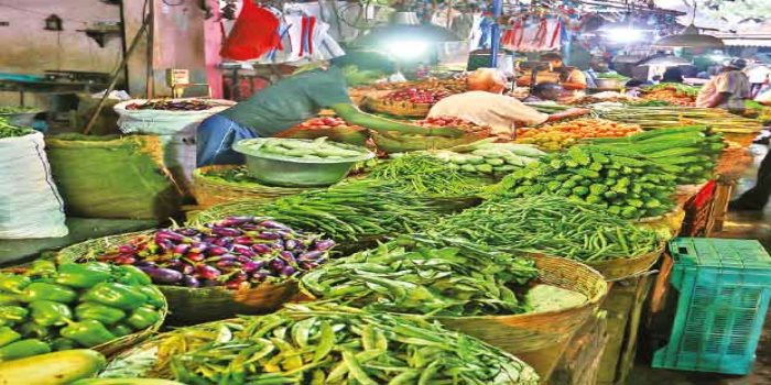 Koyambedu Market Vegetables price high