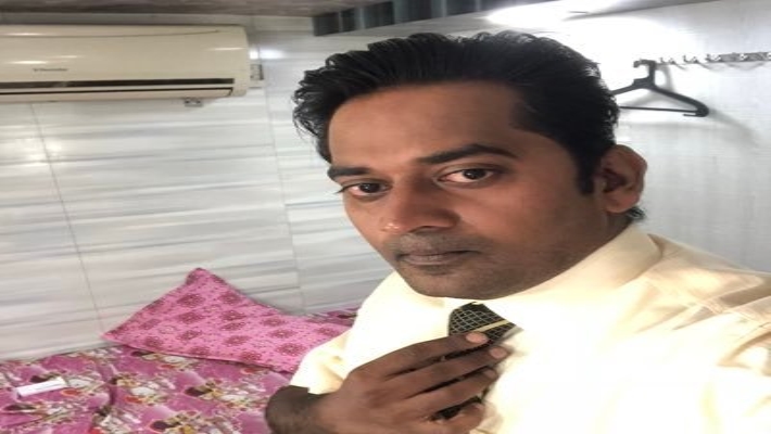 Vijay fan abused badly actor karunakaran
