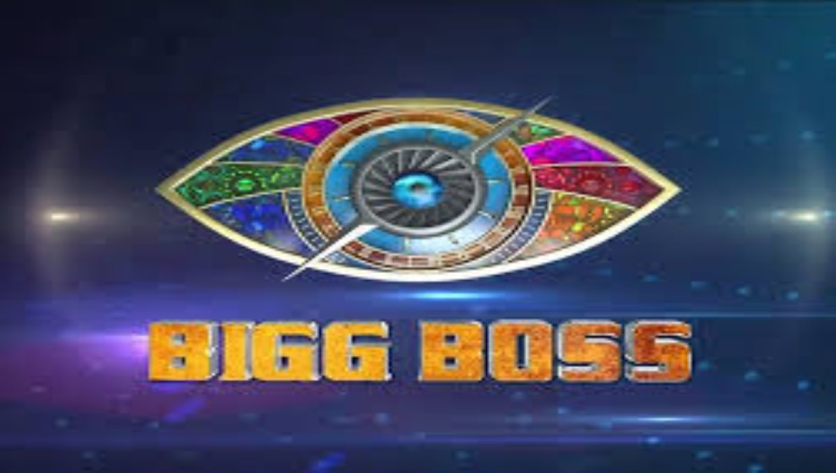 Actress shakila daughter going to participate in bigboss 5