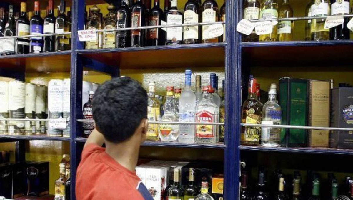 Pondicherry Govt Permit New Year Day Liquor Sales Midnight 1 AM