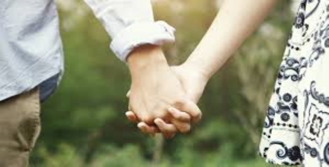 love couple comit suicide