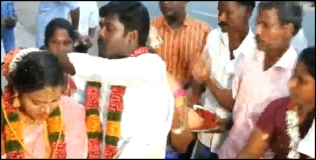 Tamil marriage happened at roadside due to corono